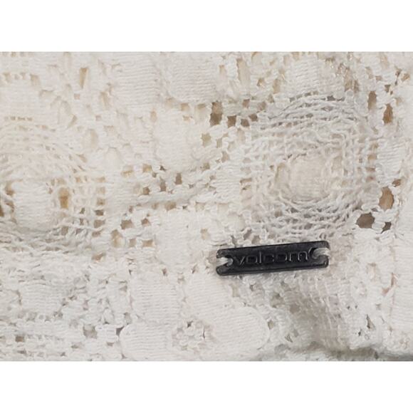 Volcom Ivory Cream White Floral Lace Overlay Shorty Shorts - Picture 2 of 7